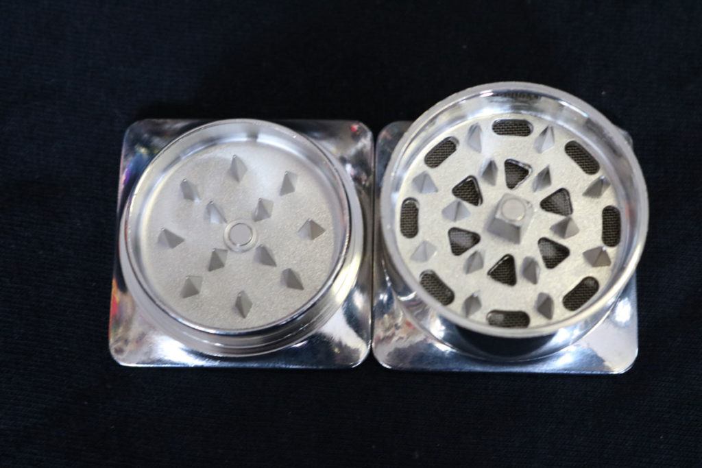 Square Grinder URBAN TRENDZ